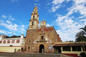 The church near the plaza in Ajijic, Mexico – Best Places In The World To Retire – International Living