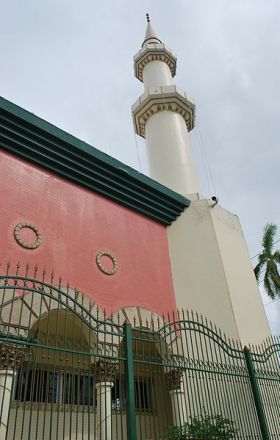 Mosque in Colón, Panama – Best Places In The World To Retire – International Living