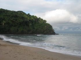 Jungle drips into the ocean at Lo de Marcos, Nayarit – Best Places In The World To Retire – International Living