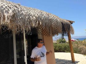 Bill Edsell outside La Ventana Bay Resort, Mexico – Best Places In The World To Retire – International Living