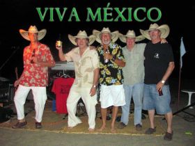 David Truly performing with his band the Tallboys Band in Ajijic, Mexico – Best Places In The World To Retire – International Living