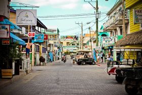 Main_Street_San_Pedro,_Ambergris_Caye – Best Places In The World To Retire – International Living