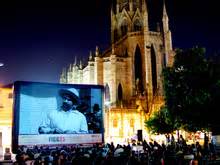 Outdoor movie screening, Mexico – Best Places In The World To Retire – International Living