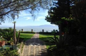 Private garden facing Lake Chapala, Mexico – Best Places In The World To Retire – International Living