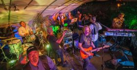 The Tall Boys Band rock band playing at El Bar Co, Ajijic, Mexico – Best Places In The World To Retire – International Living