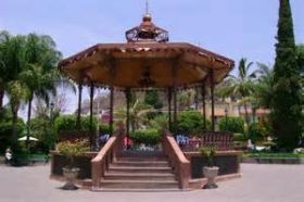 The plaza in Chapala, Mexico – Best Places In The World To Retire – International Living