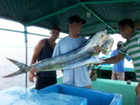 Nicaraguan fishing with friends – Best Places In The World To Retire – International Living