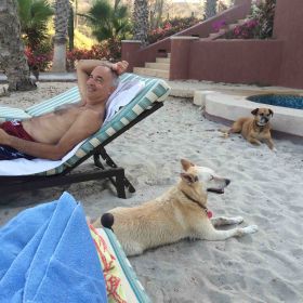 Chuck Bolotin and two dogs at Gran Sueno, Baja California Sur