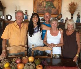 Jet Metier with expat friends at home in Ajijic
