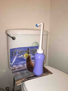 Portable bidet in Mexico