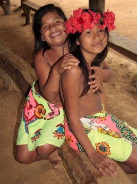 Emberá girls, Emberá Puru village, Panama